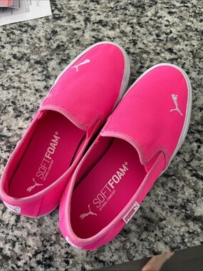 Puma Hot Pink Slip-On SoftFoam+ Sneakers